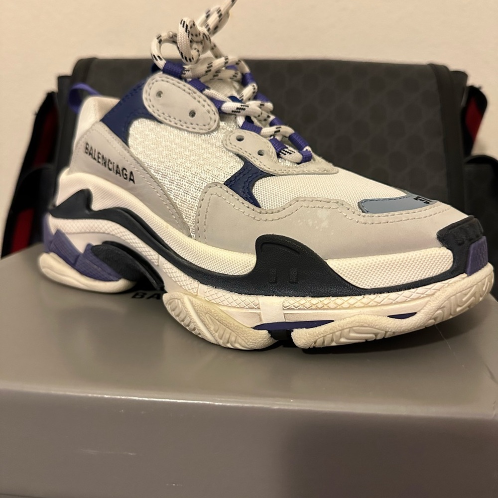 Balenciaga Triple S